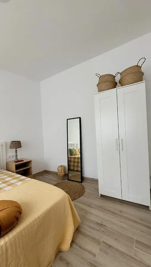 Apartament A Sant Celoni, Montseny, Barcelona 0*,  España